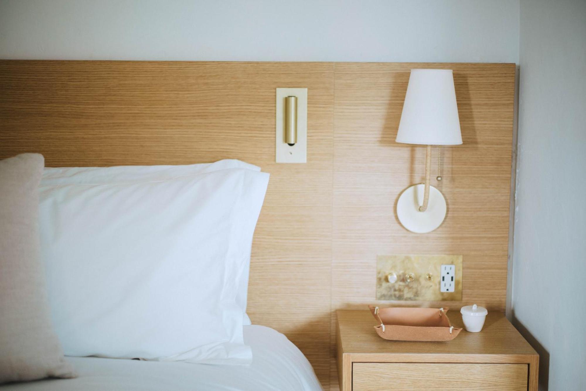 Hotel Joaquin (Adults Only) ลากูนาบีช ภายนอก รูปภาพ