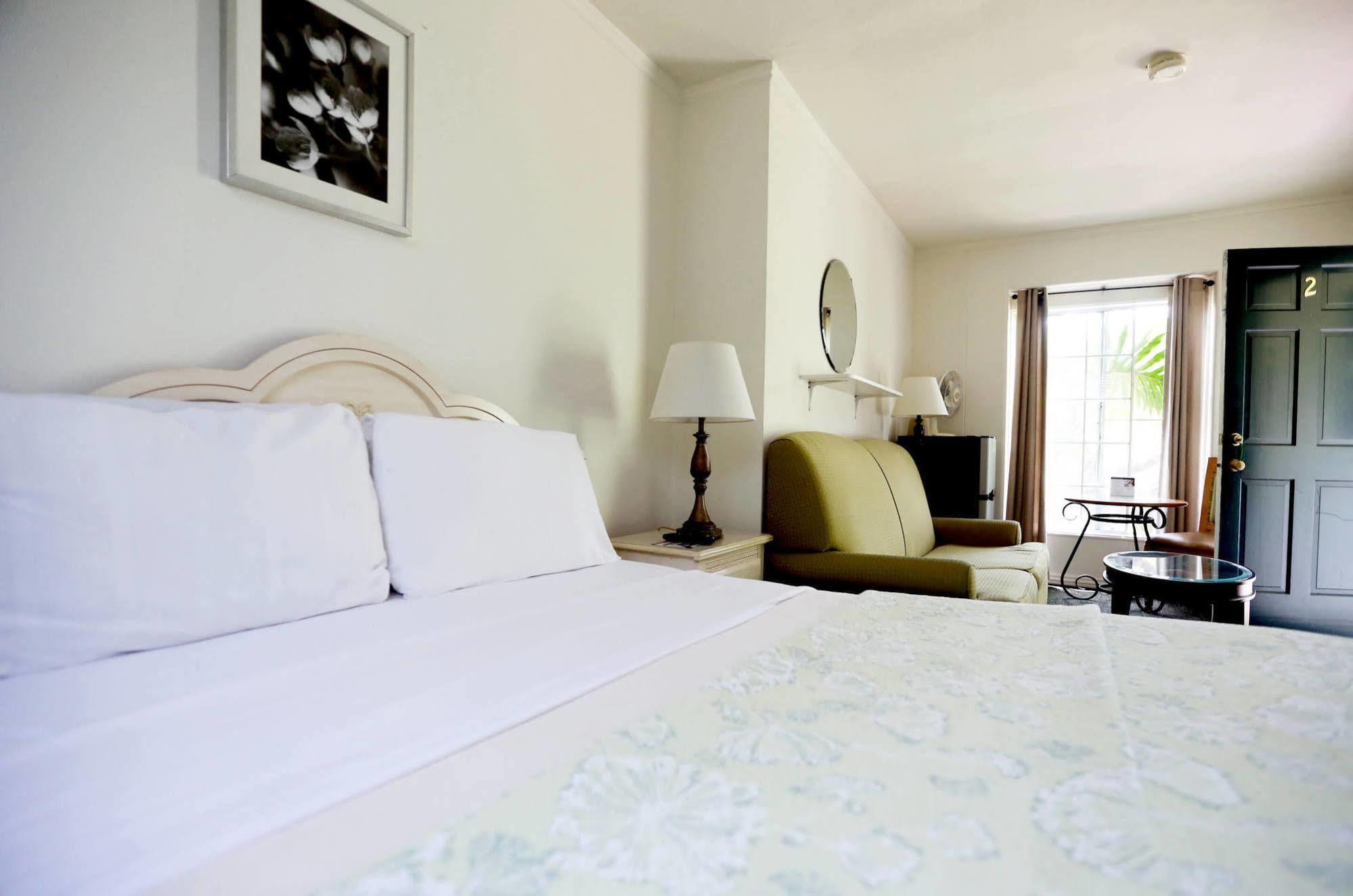 Hotel Joaquin (Adults Only) ลากูนาบีช ภายนอก รูปภาพ